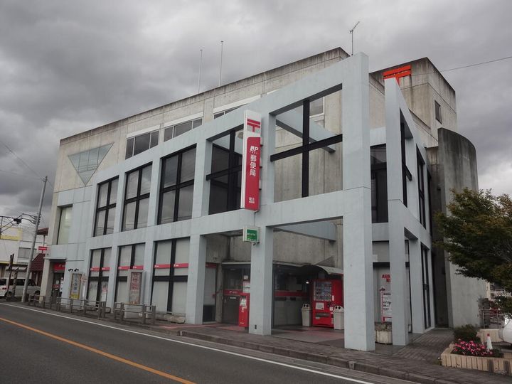 レジデンス窪田(甲斐市竜王)の周辺