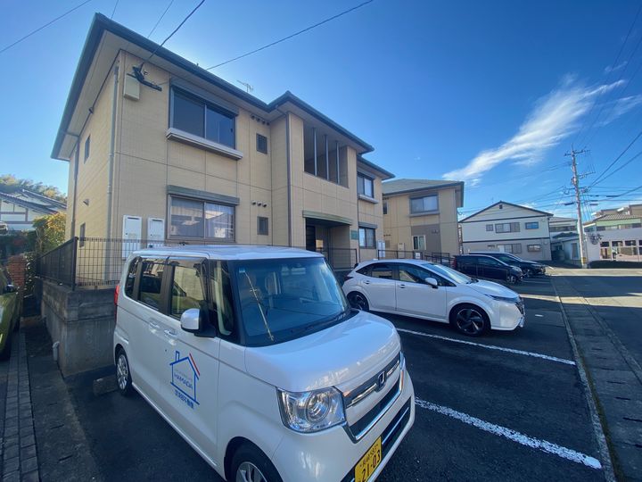 バリュージュ・アンB棟の外観