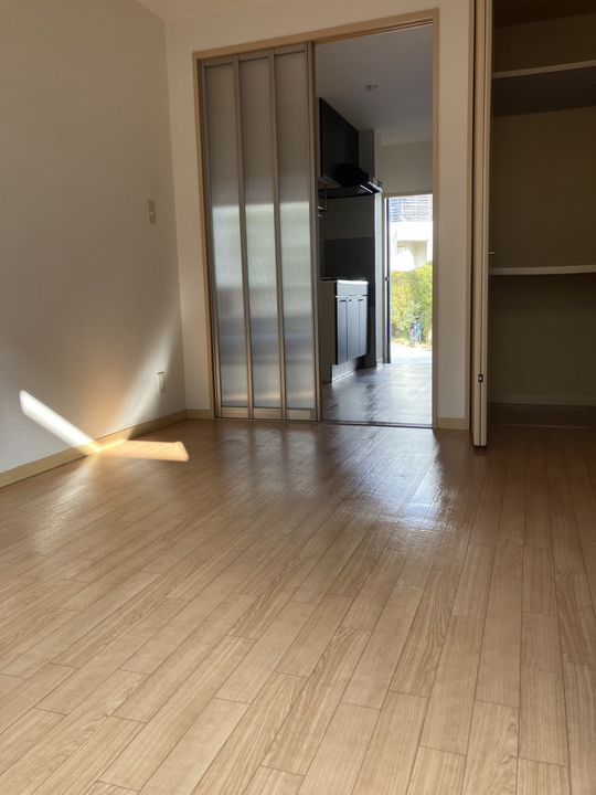 フォワイエ湘南の居間