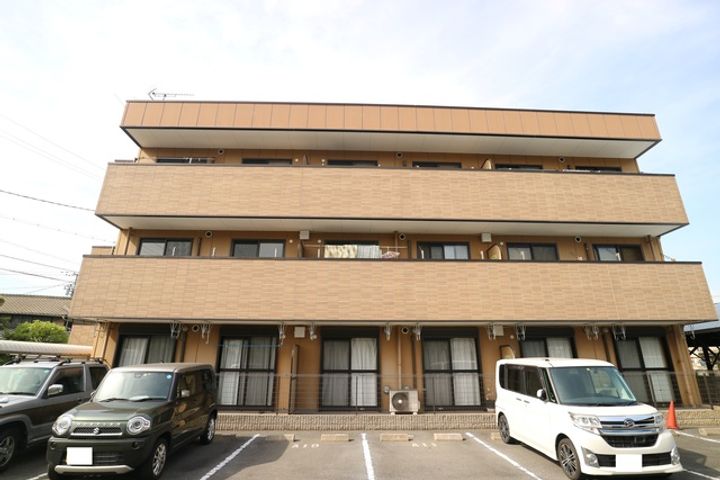 岡山県倉敷市羽島の賃貸マンションの外観