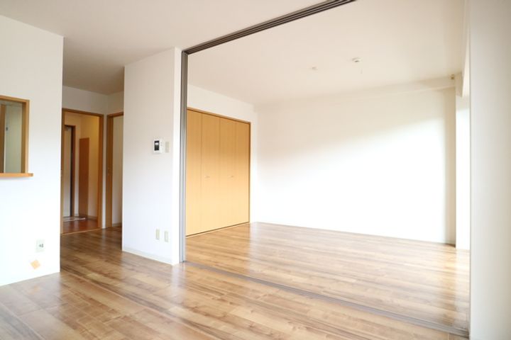 岡山県倉敷市羽島の賃貸マンションの居間