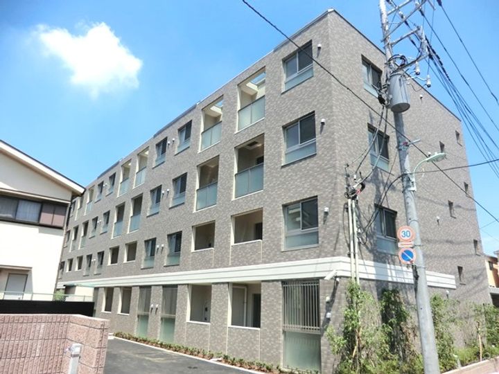 埼玉県さいたま市浦和区仲町4(マンション)の賃貸物件の外観