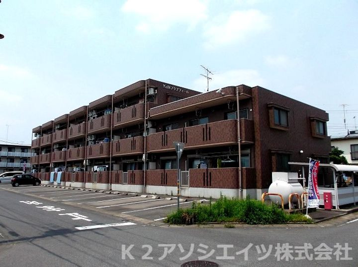 茨城県結城市新福寺5(マンション)の賃貸物件の外観