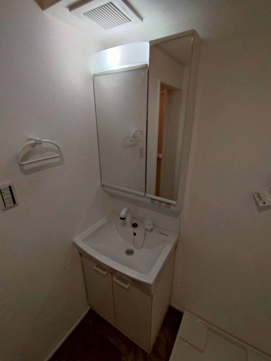 キャルムコート高槻富田の内装