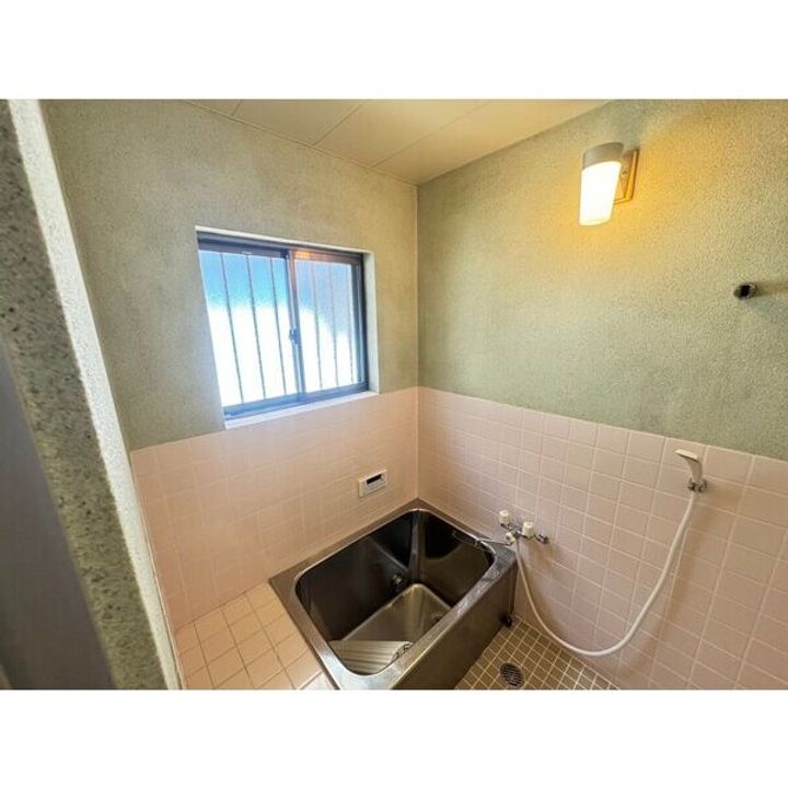 愛知県名古屋市中川区二女子町2(一戸建)の賃貸物件の風呂