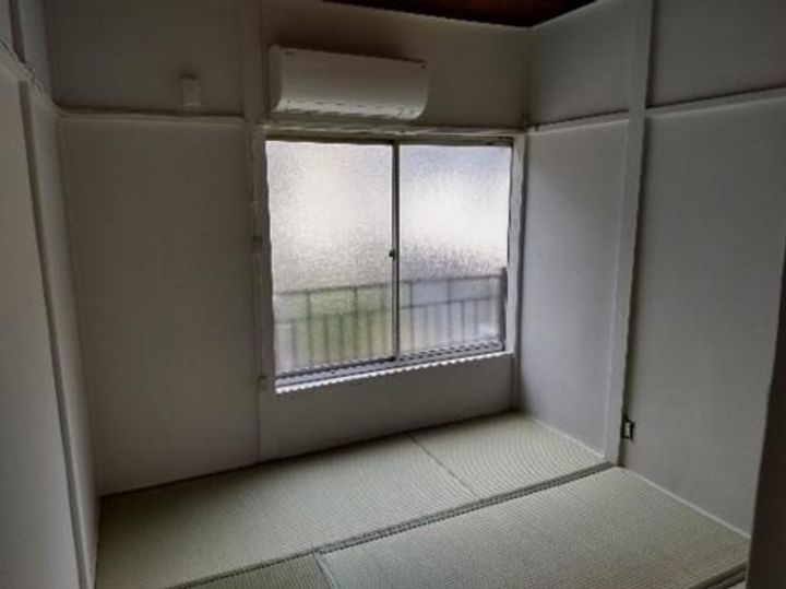 喜春荘の居間