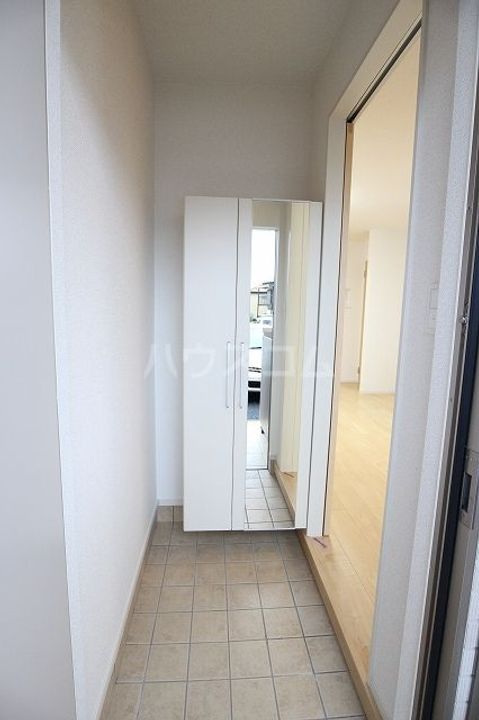 エクセル メゾンBの玄関