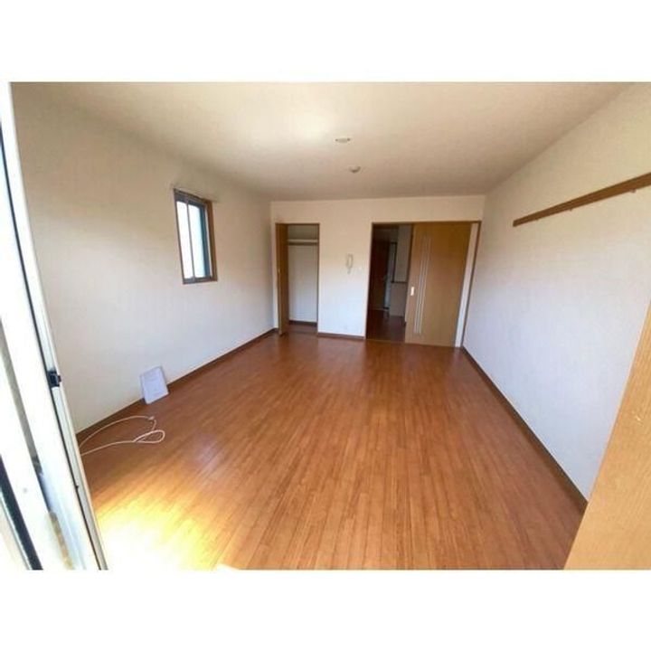 大阪府交野市森南1(マンション)の賃貸物件の居間