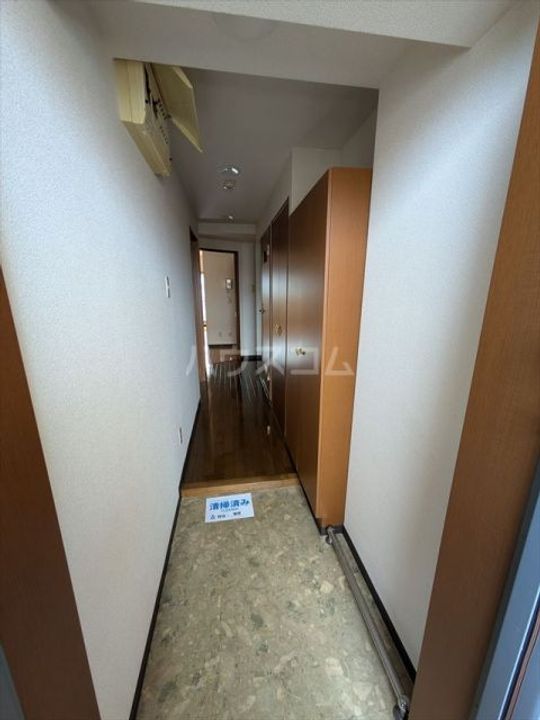 クロワサンスの玄関