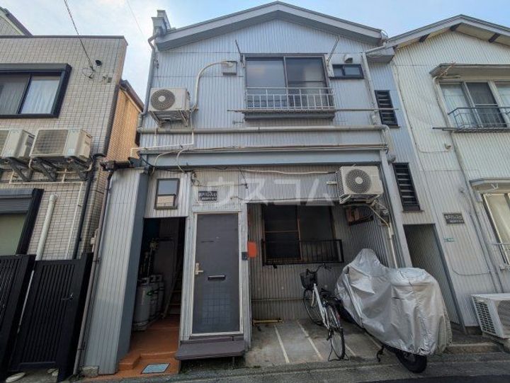 奥戸パレス1の外観