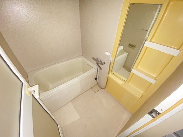 グランソレイユIIの風呂