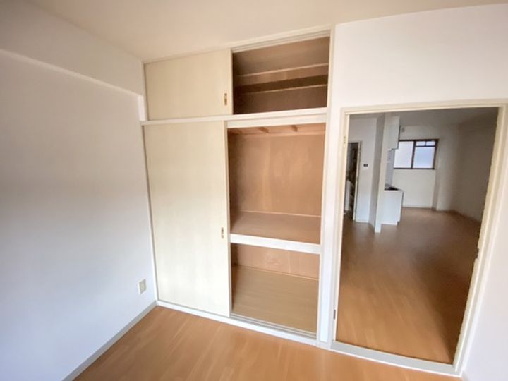 グランソレイユIIの内装