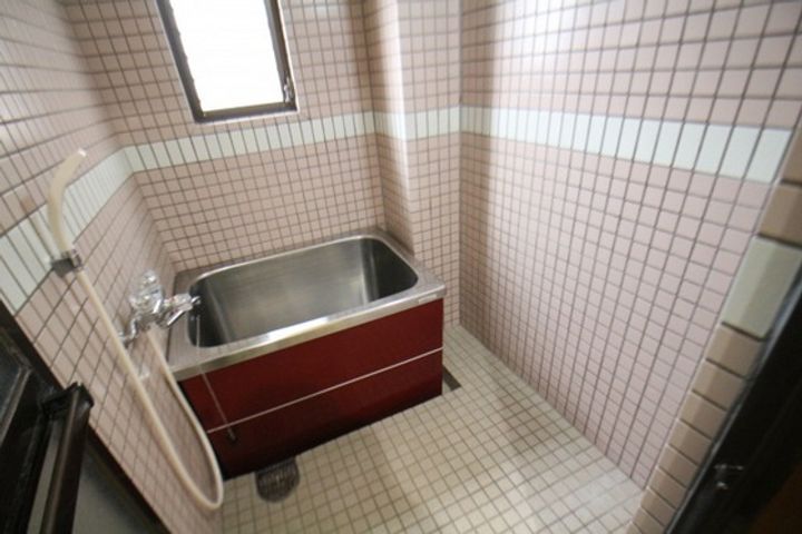 クレスト庚午南の風呂