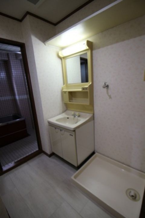 クレスト庚午南の内装