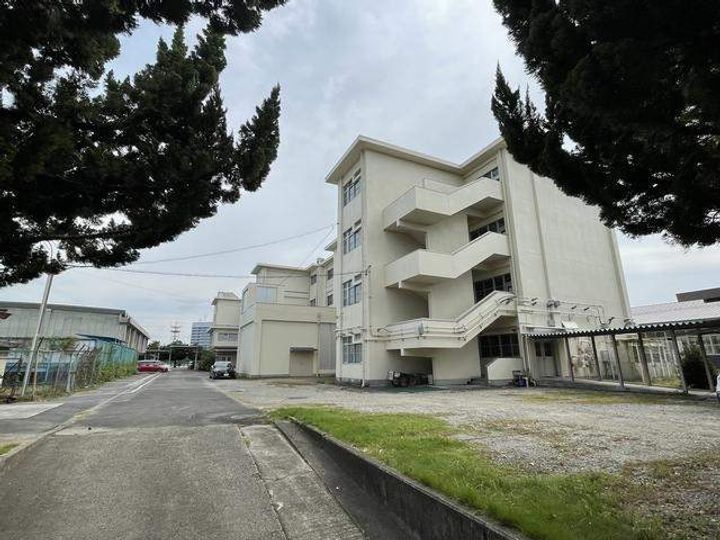 ベルウッド弥生の周辺