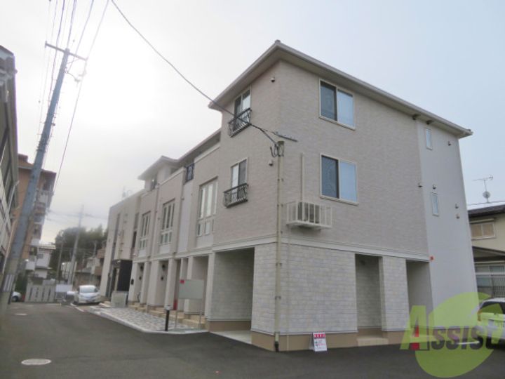 フォレストガーデンの外観