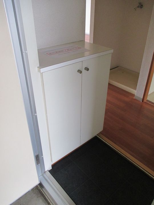 エスポワール408の玄関