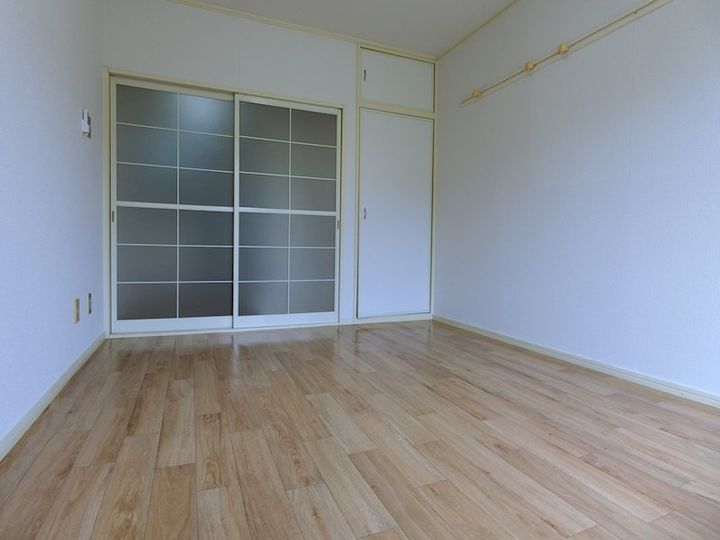 メゾン ジュメール B棟の内装