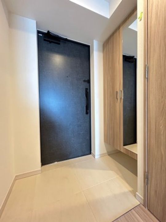 S-RESIDENCE堺浜寺axialの玄関