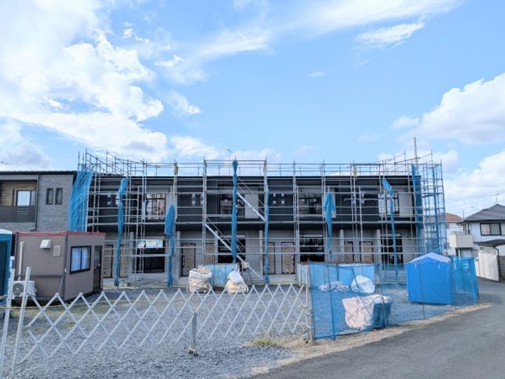 レーガベーネ市毛 II B棟の外観