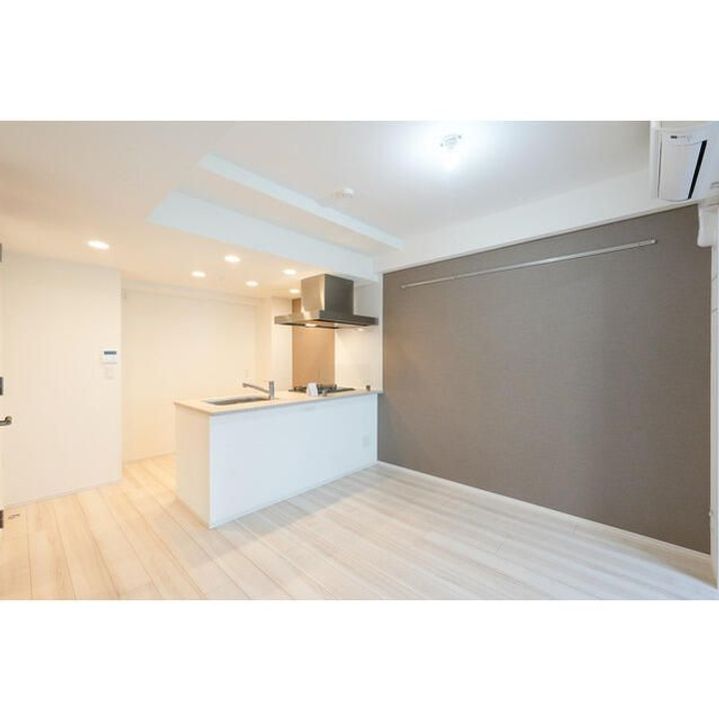 ディームス横濱神之木台の居間