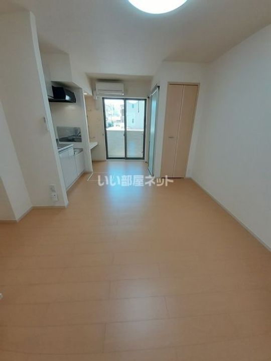 フローラの居間