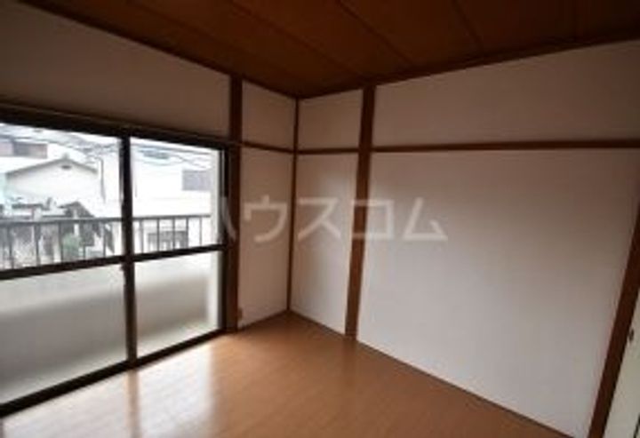 柳川ハイツの居間