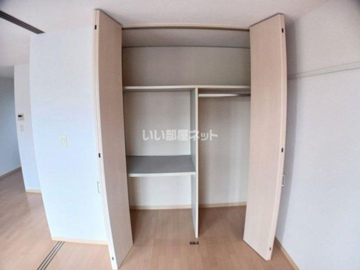 シーラック・タウンCの内装