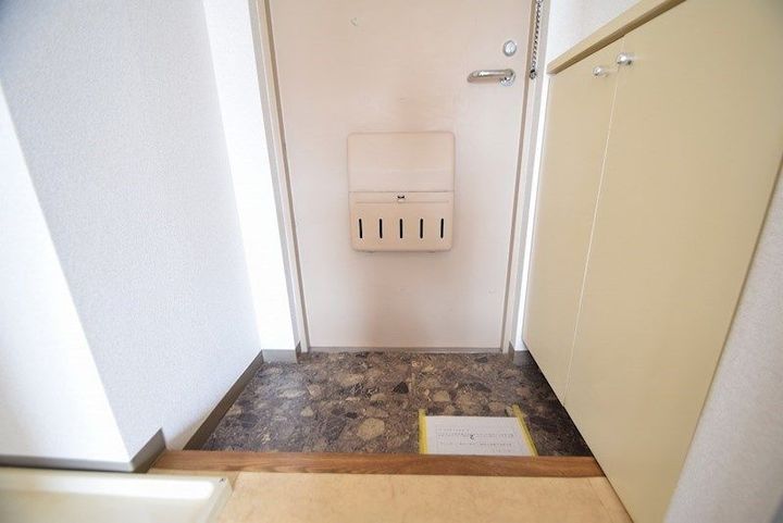 ベルメゾンの玄関