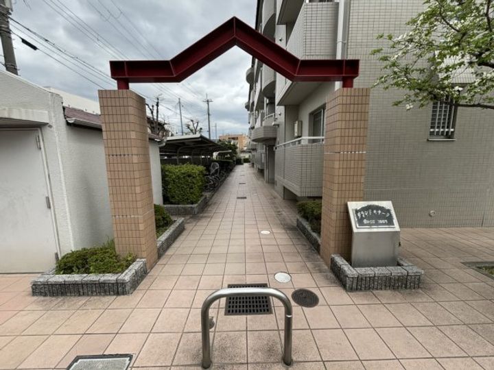 マンション・グランド・モナークの地図
