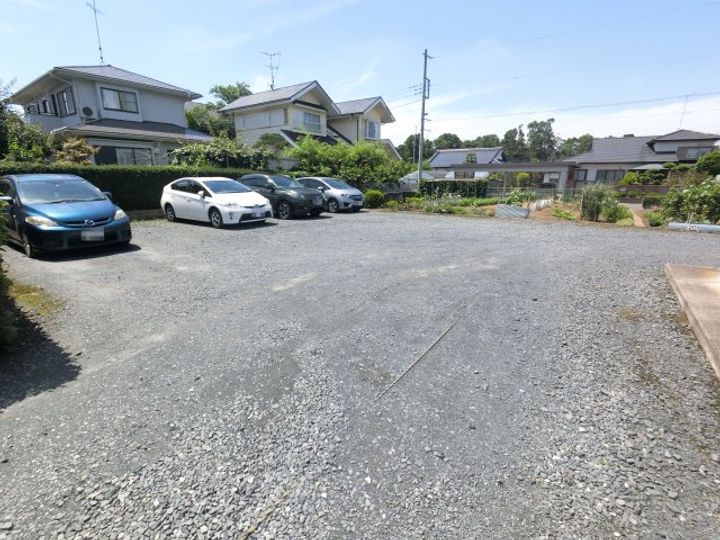 千葉県成田市西三里塚(アパート)の賃貸物件の地図