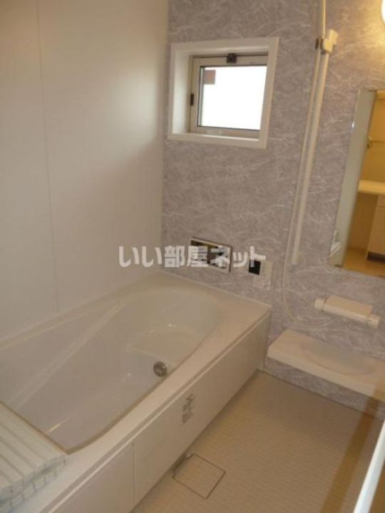 栃木県栃木市片柳町2(アパート)の賃貸物件の風呂