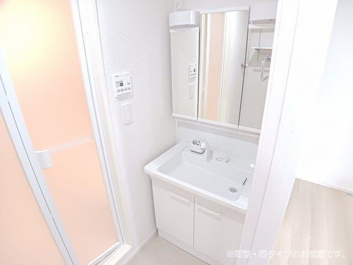 岐阜県大垣市三本木2(アパート)の賃貸物件の内装