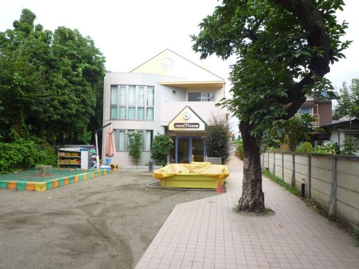 RITZ COURTの周辺