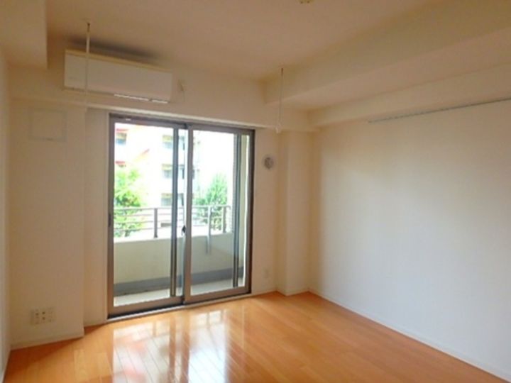 東京都練馬区豊玉中2(マンション)の賃貸物件の居間