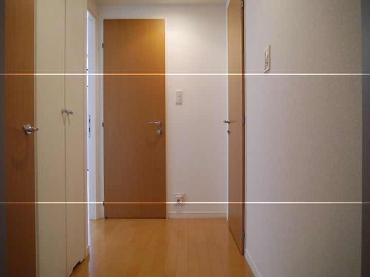 グローリオ白金高輪の玄関