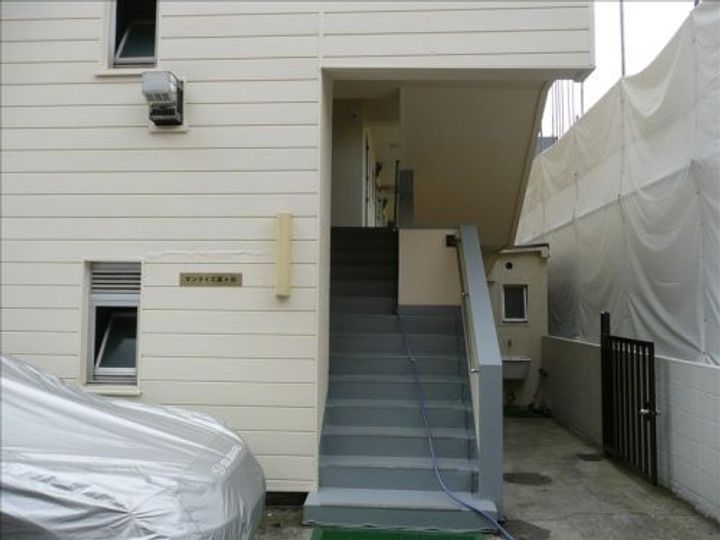 サンライズ富ヶ谷の地図