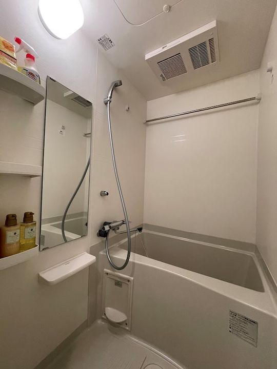 プレサンス名古屋STATIONサティナの風呂