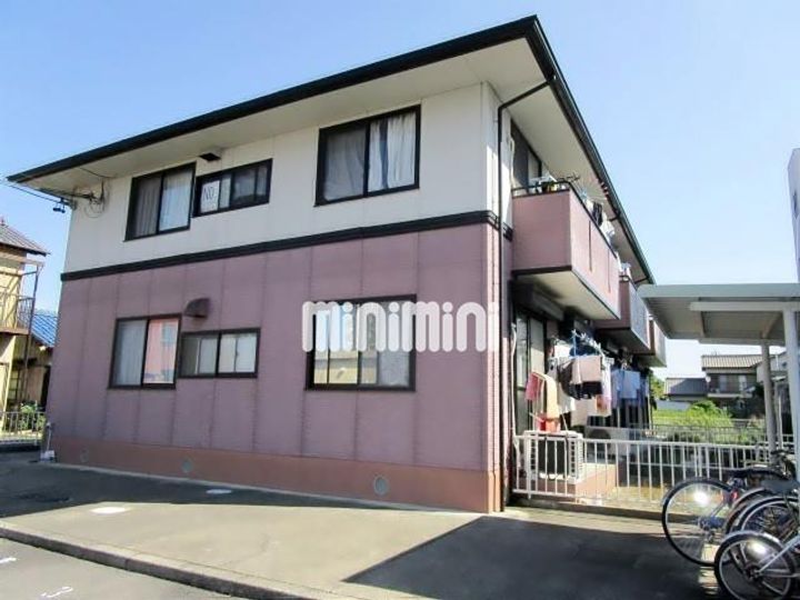 アベニール王塚の外観
