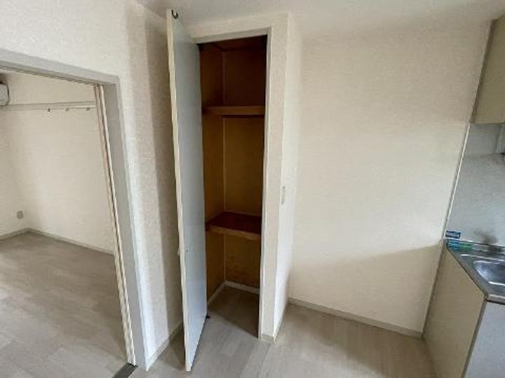 セ・グリッシーヌ Iの内装