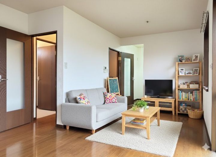 神奈川県横浜市都筑区南山田2(一戸建)の賃貸物件の居間