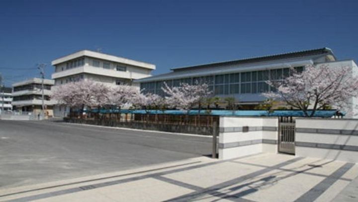 アーバンテラス東岡山IIの周辺