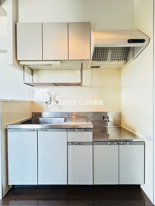 アーバン・ビルドIIのキッチン