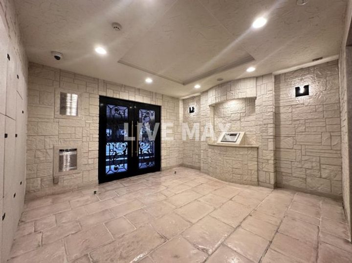 東京都中央区銀座2(マンション)の賃貸物件の地図