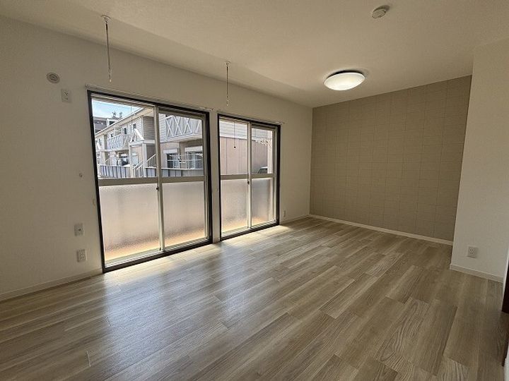 ヴィラサザンクロスAの居間