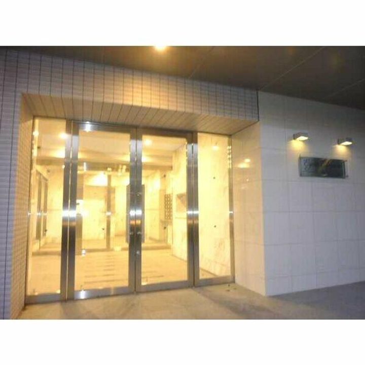 東京都江戸川区中央1(マンション)の賃貸物件の地図