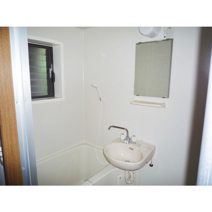 リバティーハウス丸山の風呂