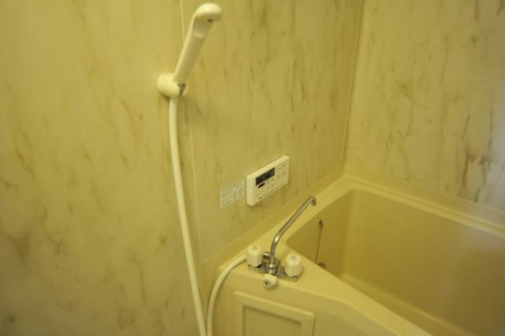 セレーノBの風呂