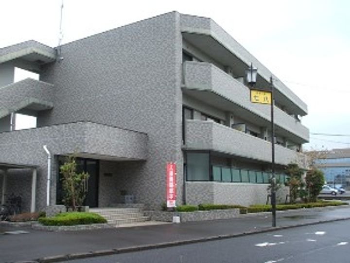 シズミハイツの外観