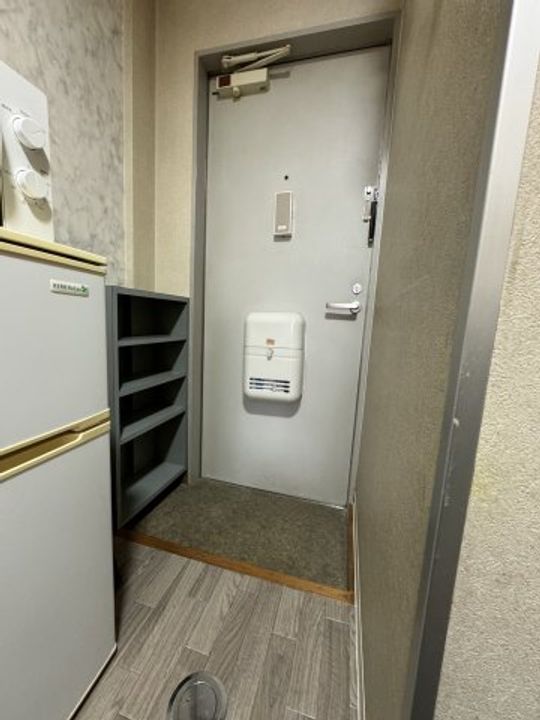 コーポサンリッチIIIの玄関